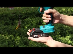 ต้นไม้ผลไม้ไร้สาย เครื่องตัดตัดไม้ไฟฟ้า แบตเตอรี่ เครื่องตัดไม้ที่สามารถชาร์จใหม่ได้ มีหลายฟังก์ชัน